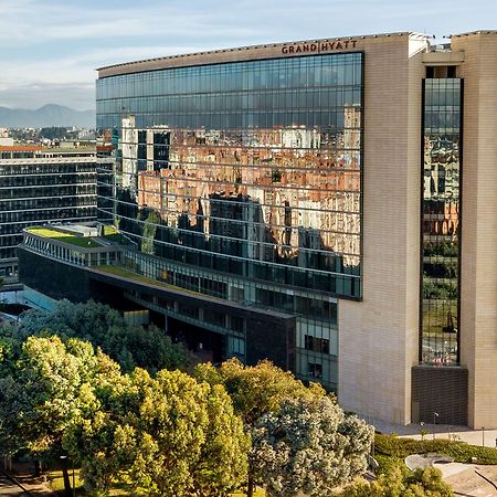 Grand Hyatt Bogota Hotel Luaran gambar The headquarters of the company in Madrid