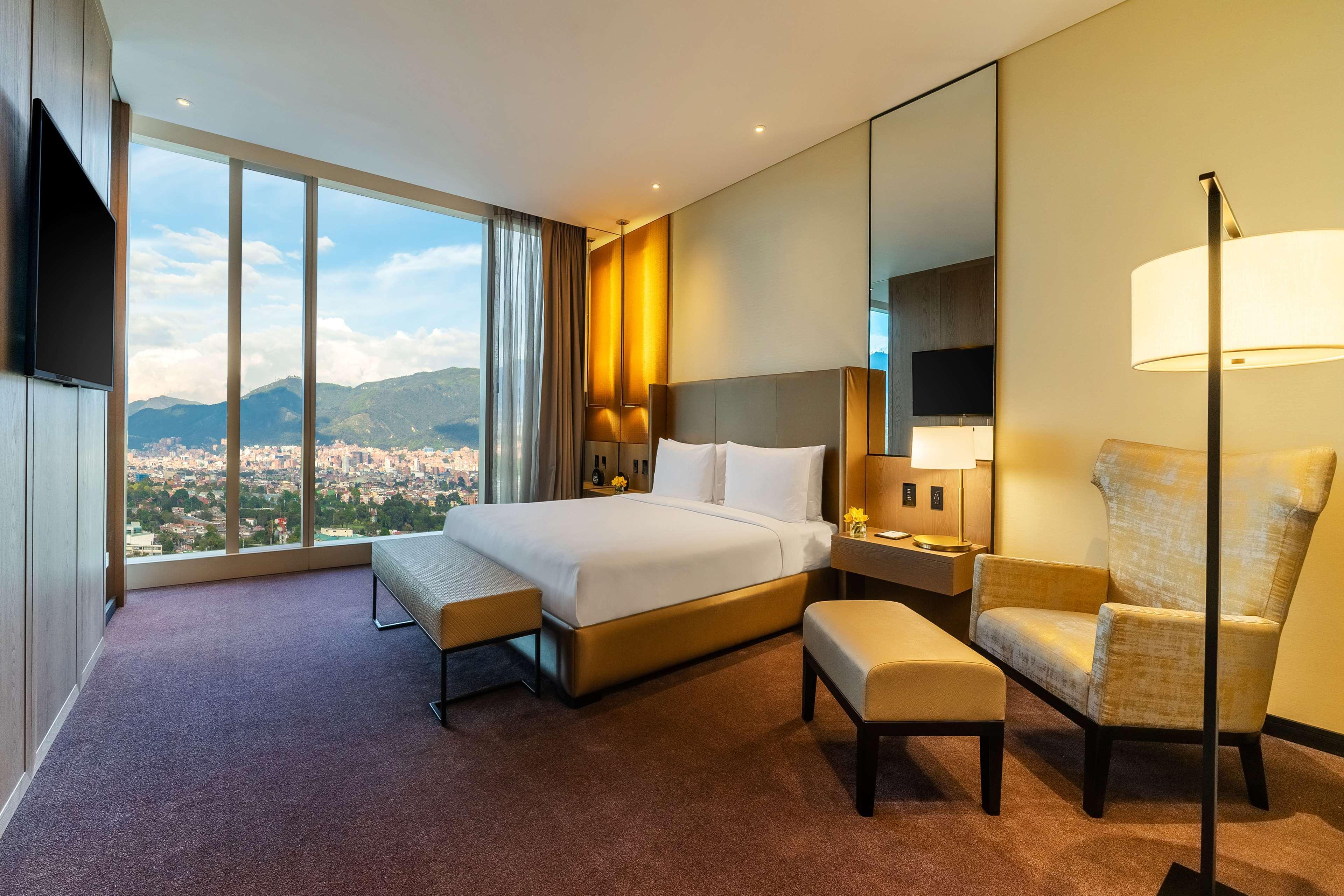 Grand Hyatt Bogota Hotel Luaran gambar Deluxe Suite