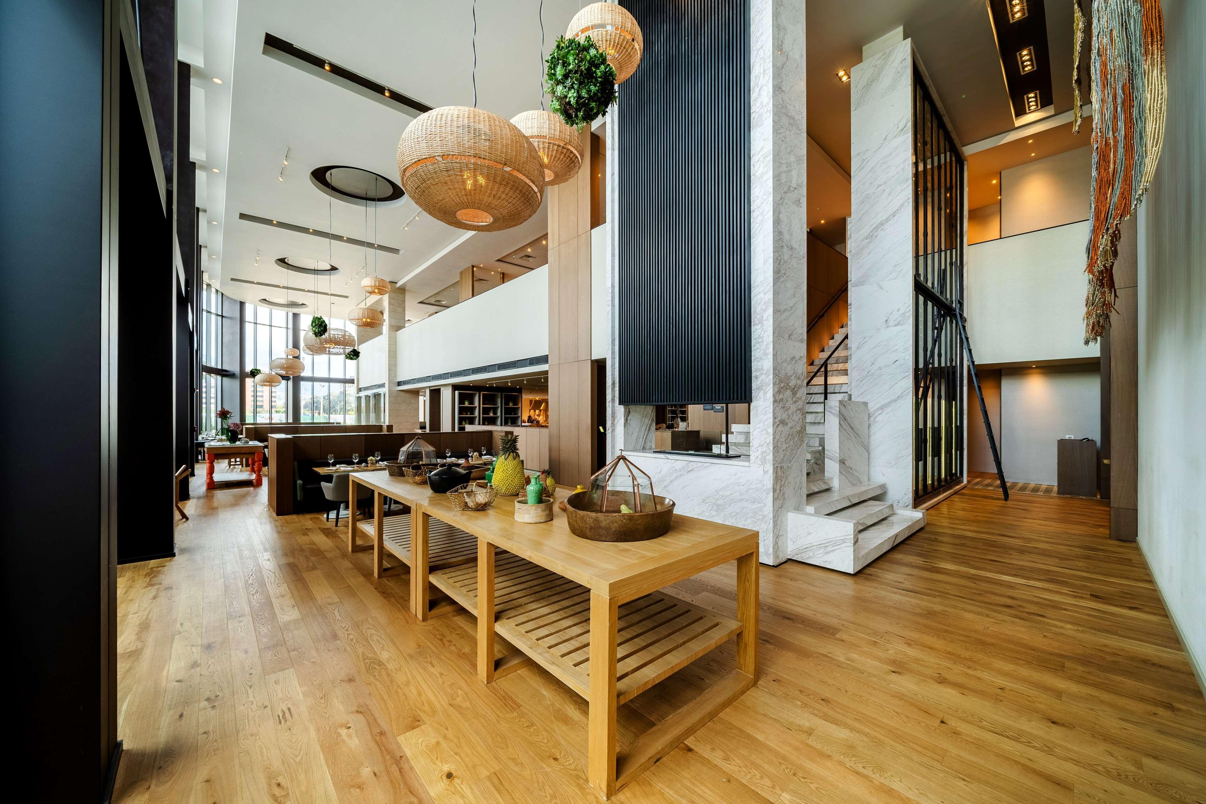 Grand Hyatt Bogota Hotel Luaran gambar The interior of the restaurant