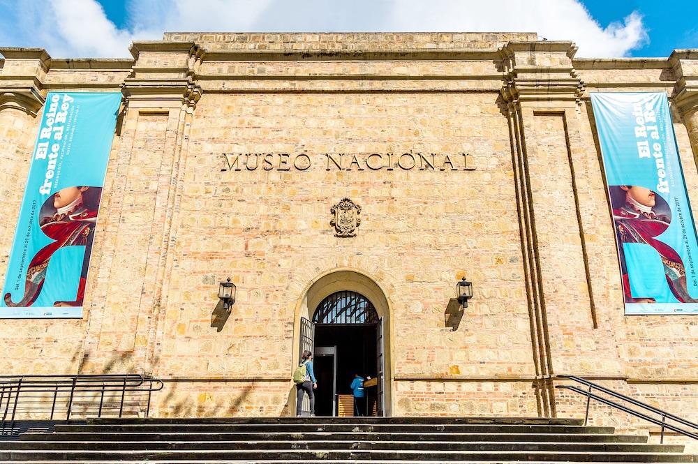 Grand Hyatt Bogota Hotel Luaran gambar National Museum of the Dominican Republic